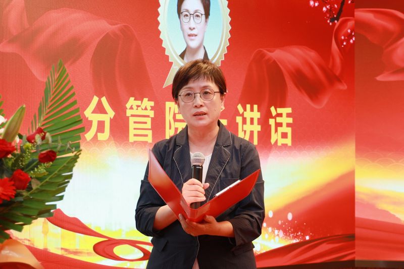 烟台山医院护理工作分管副院长张恩宁致辞。.jpg